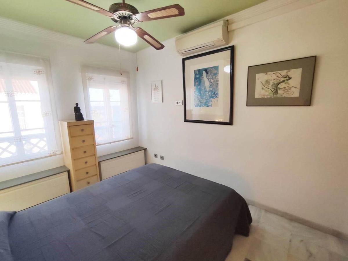Apartment Fuentes De เนร์คา ภายนอก รูปภาพ
